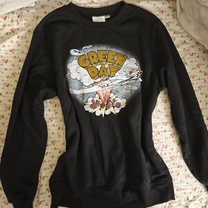 Black Green Day Graphic Sweatshirt